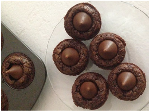 Mini Brownie Kisses